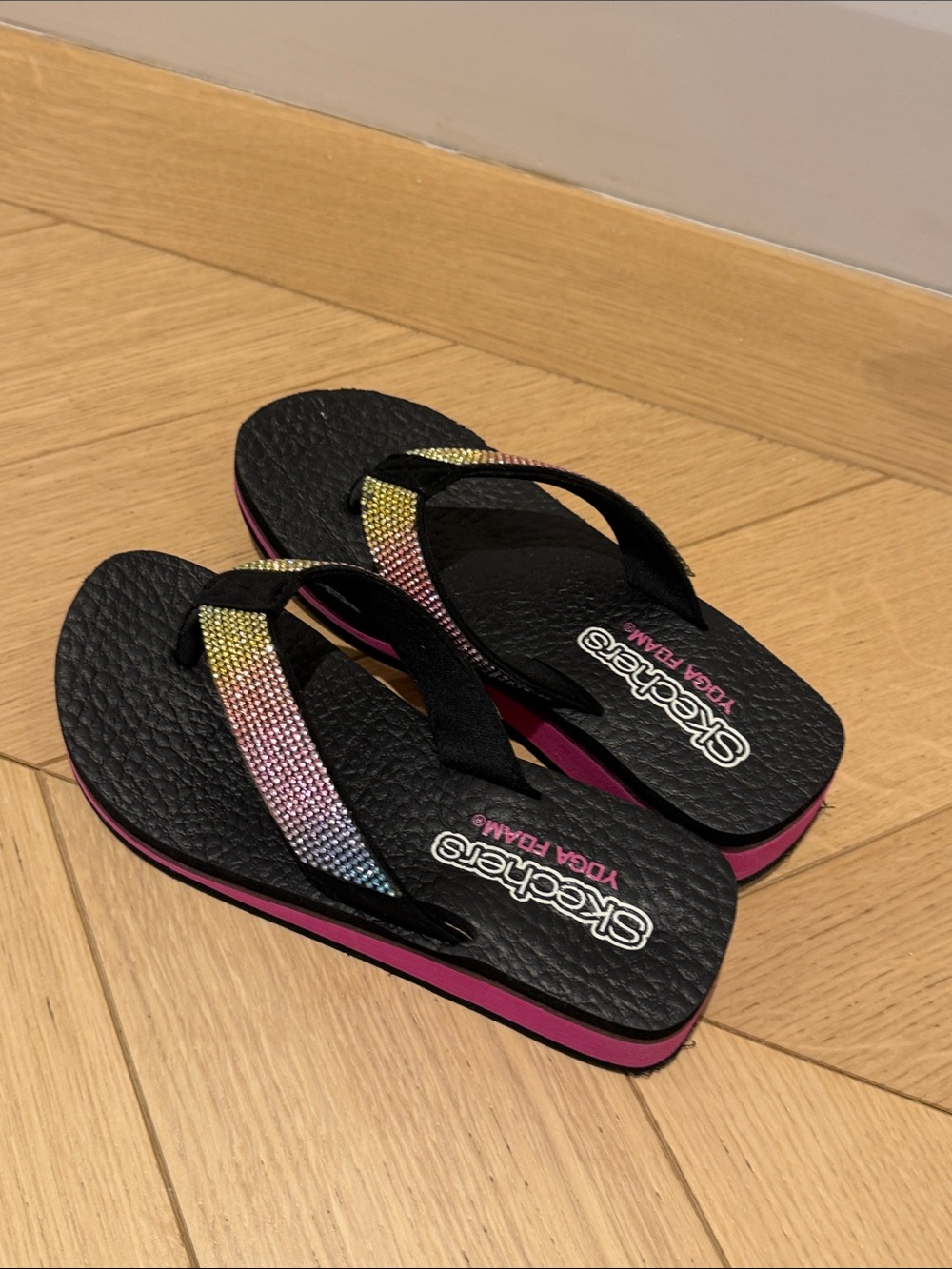 Skechers Yoga Foam Rhinestone Platform Flip Flops – Black Rainbow